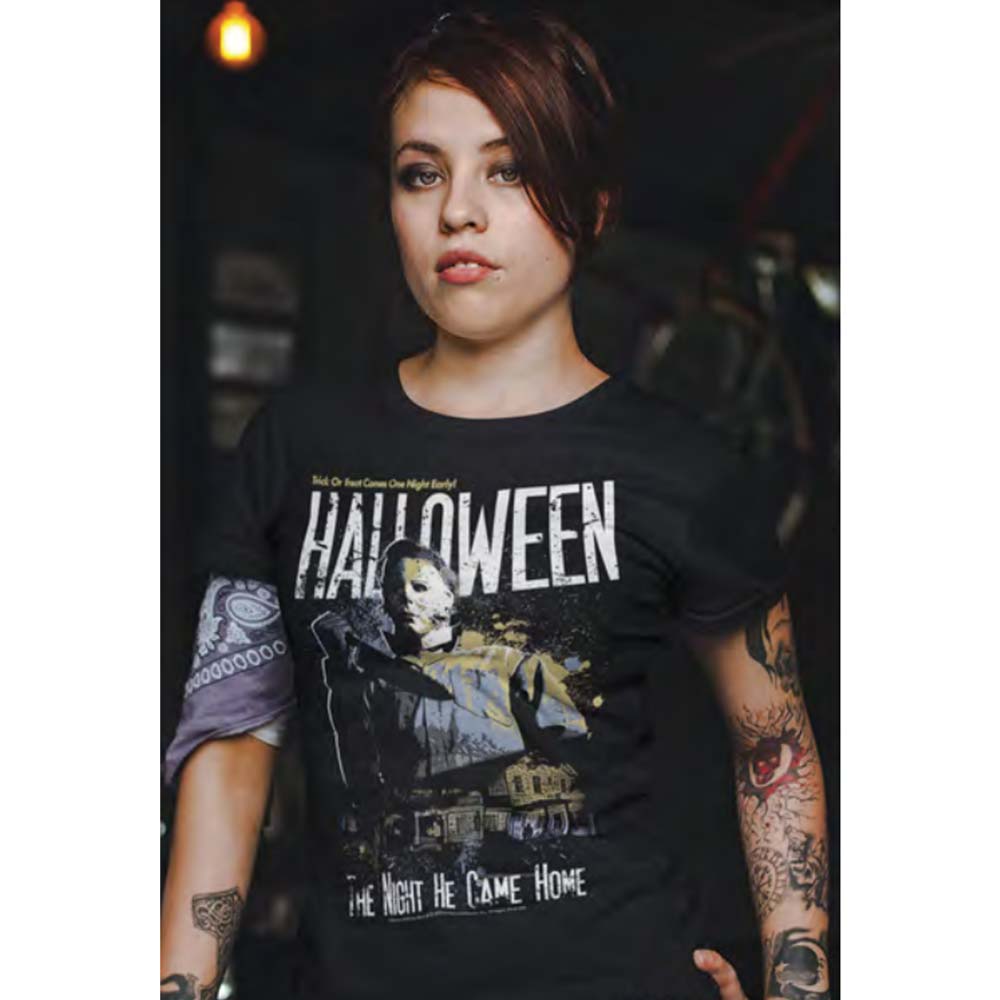HALLOWEEN Eye-Catching T-Shirt, ONE NIGHT EARLY