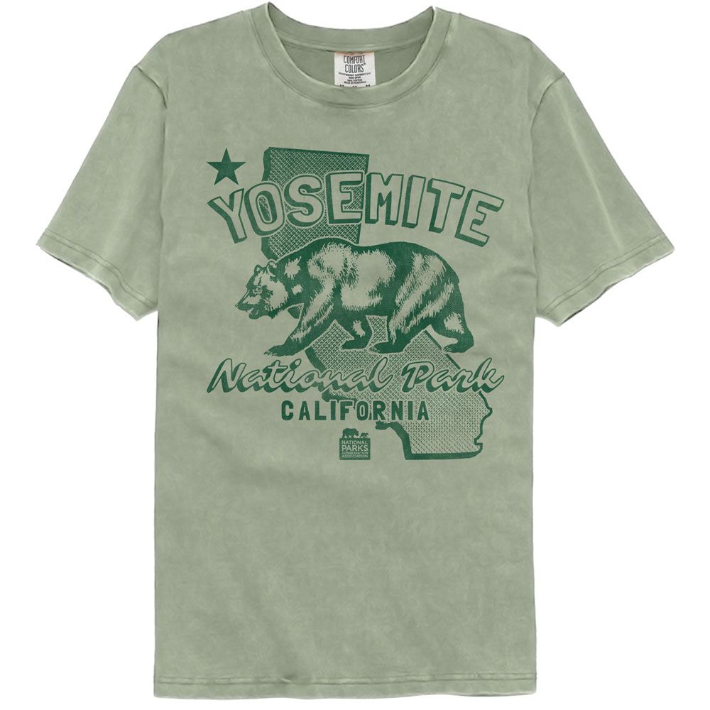 NATIONAL PARKS Eye-Catching COMFORT COLOR T-Shirt, YOSEMITE CA FLAG