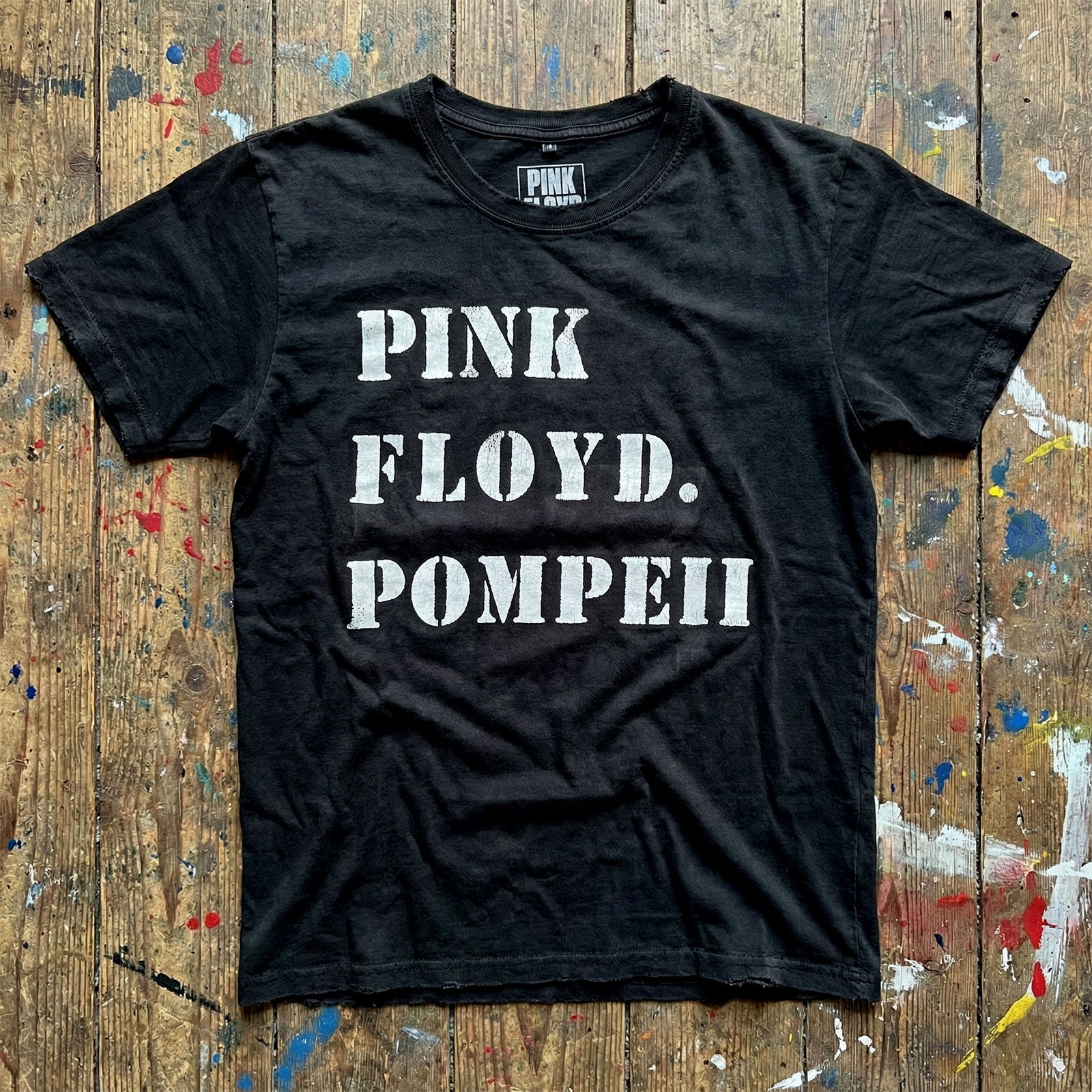 PINK FLOYD Carbon T-Shirt, Pompeii Stencil