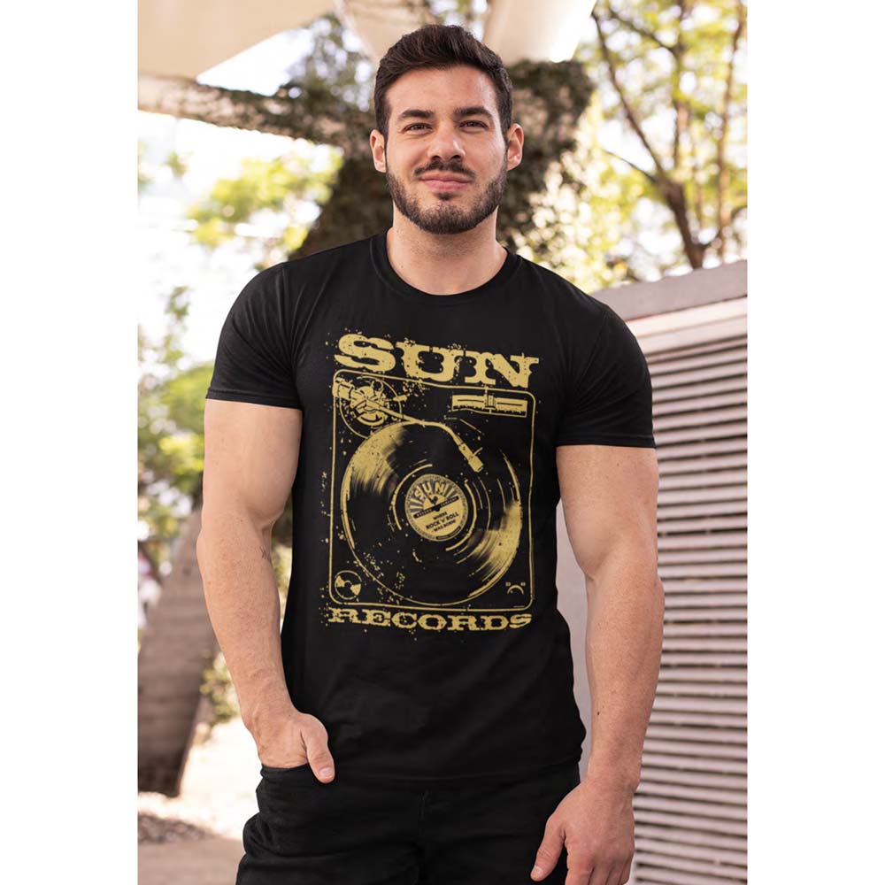 SUN RECORDS Eye-Catching T-Shirt, Record Player