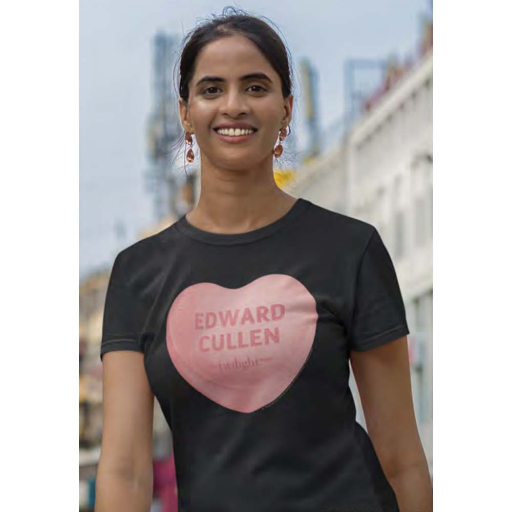 TWILIGHT Eye-Catching T-Shirt, EDWARD CANDY HEART