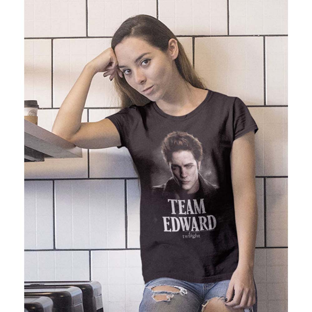 Women Exclusive TWILIGHT T-Shirt, Team Edward