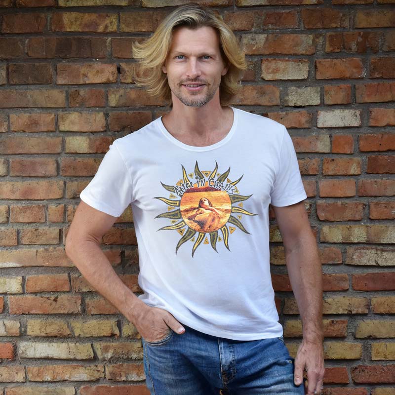 ALICE IN CHAINS Eye-Catching T-Shirt, Sun