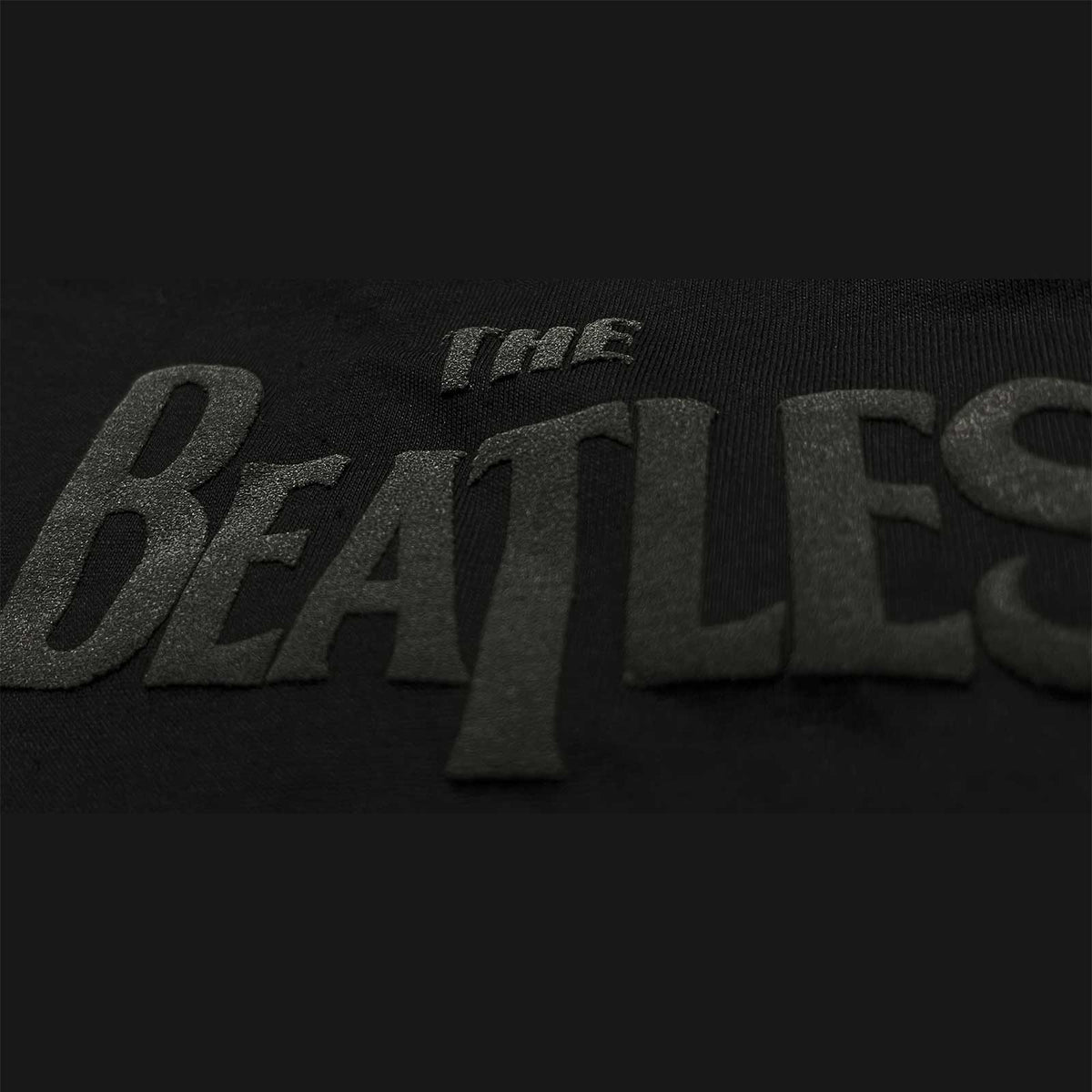 THE BEATLES Attractive T-Shirt, Albums On Apple