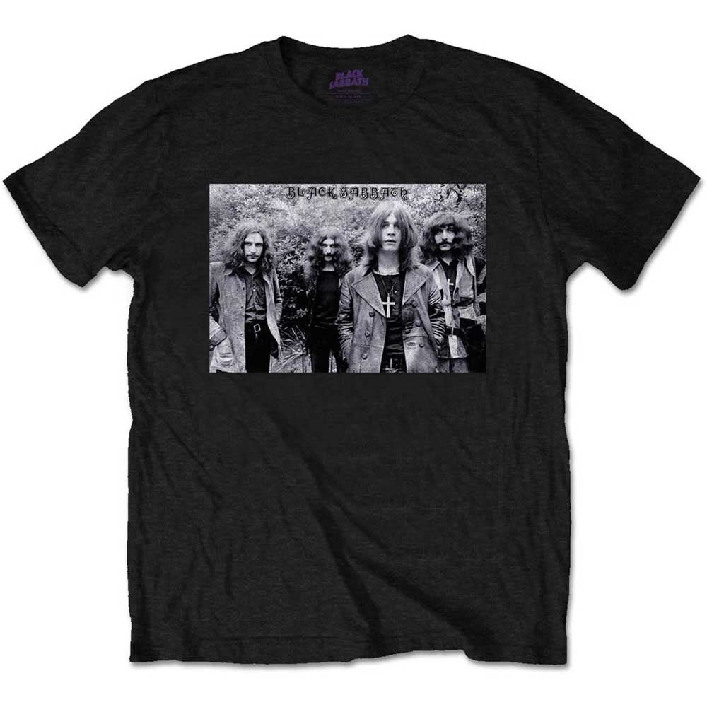 BLACK SABBATH Attractive T-Shirt, Group Shot